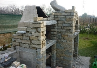 arte-antica-del-sasso-realizzazione-forno-barbeque-fontanella-in-pietra-di-luserna-03jpg