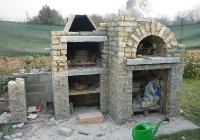 arte-antica-del-sasso-realizzazione-forno-barbeque-fontanella-in-pietra-di-luserna-04jpg